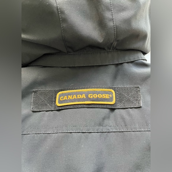 Canada Goose Black Borden Bomber Puffer Jacket - Picture 11 of 14